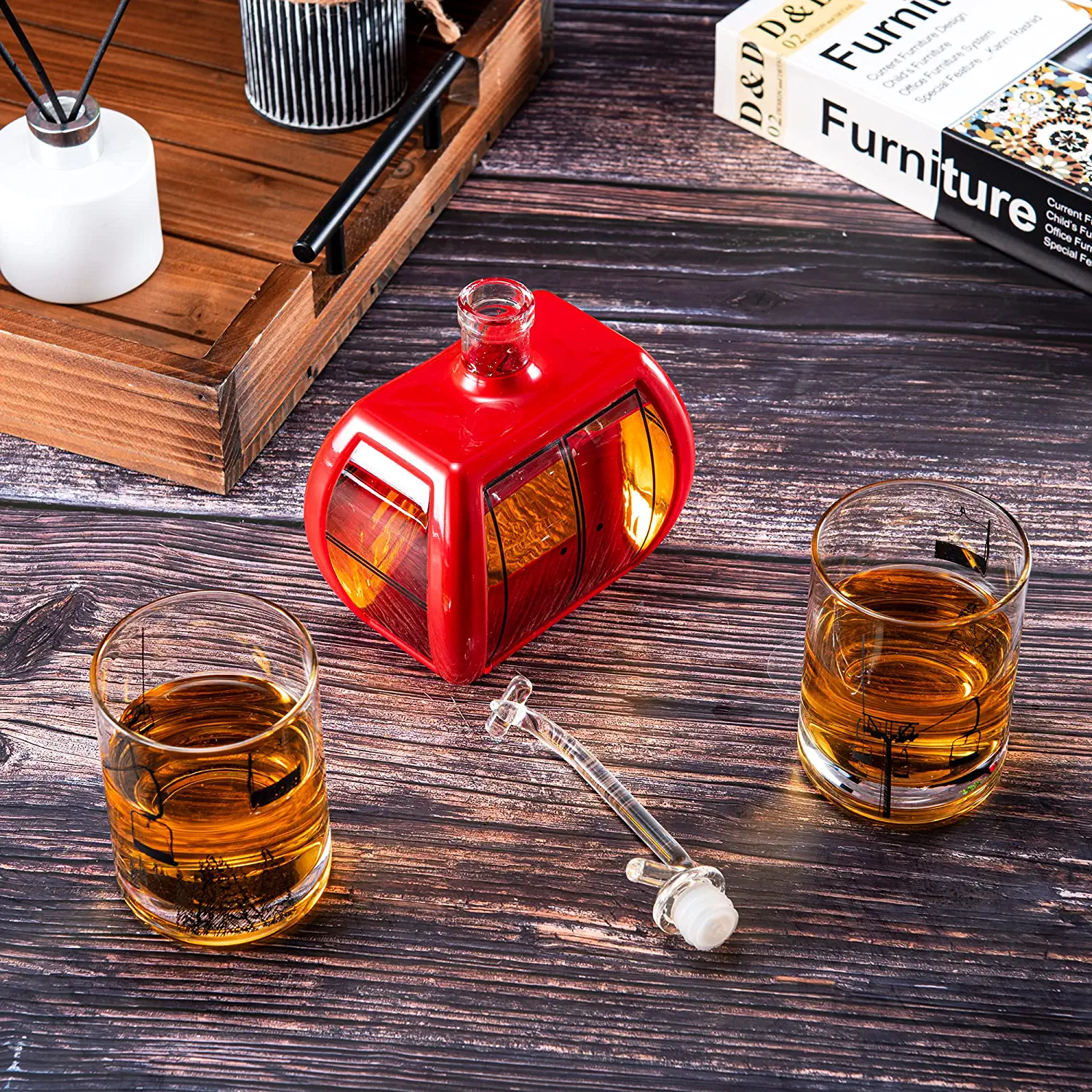 Gondola Wine & Whiskey Decanter - 34 OZ & Two 10 Oz Glasses - Image 4