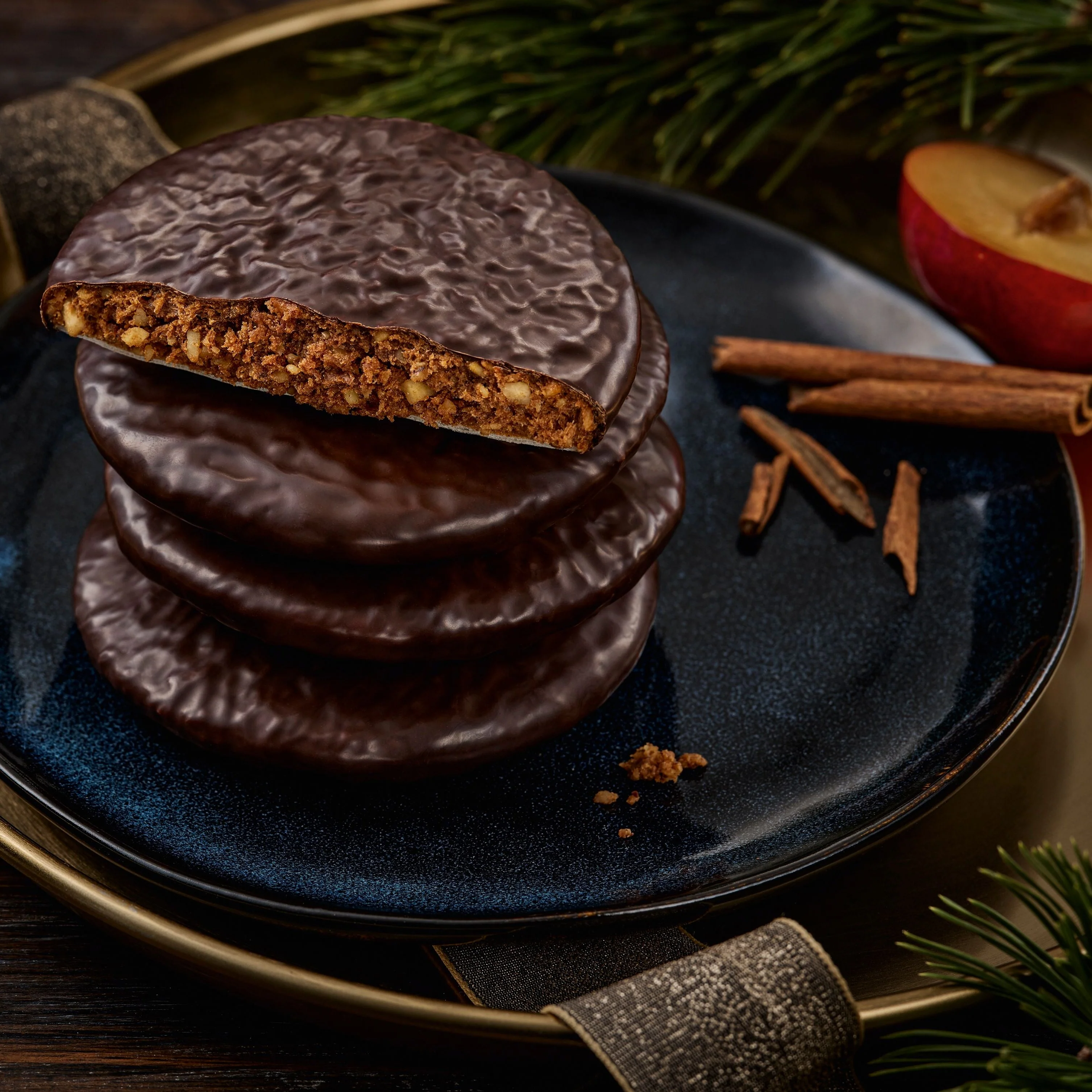 Lebkuchen Schmidt Elise Plum-Cinnamon "2020 Lebkuchen of the Year" - Image 2